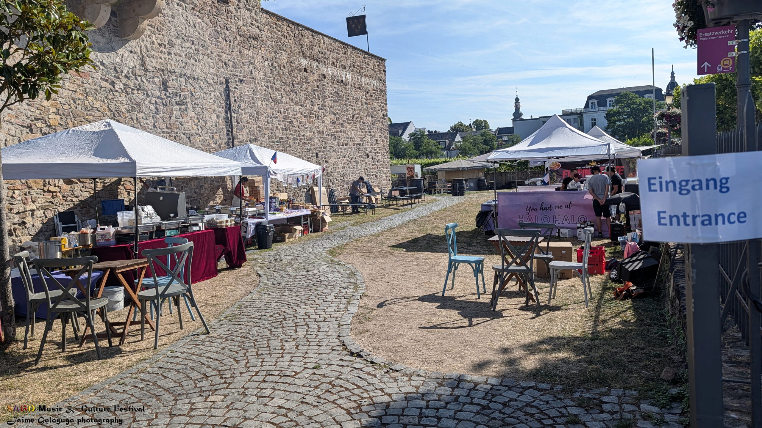 Festival entrance at Brömserburg Castle